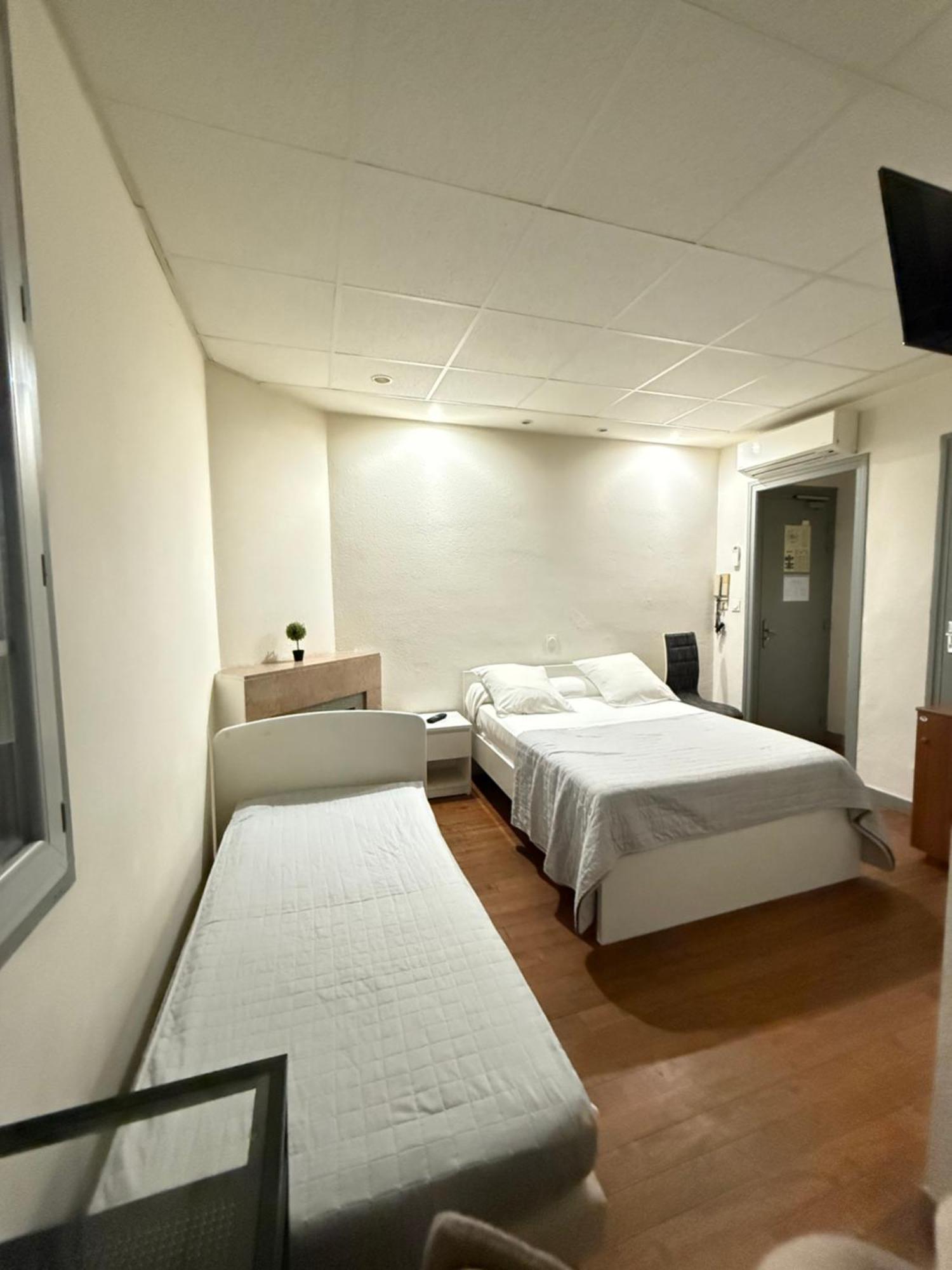 Hotel Relais Sud Valence  Ngoại thất bức ảnh
