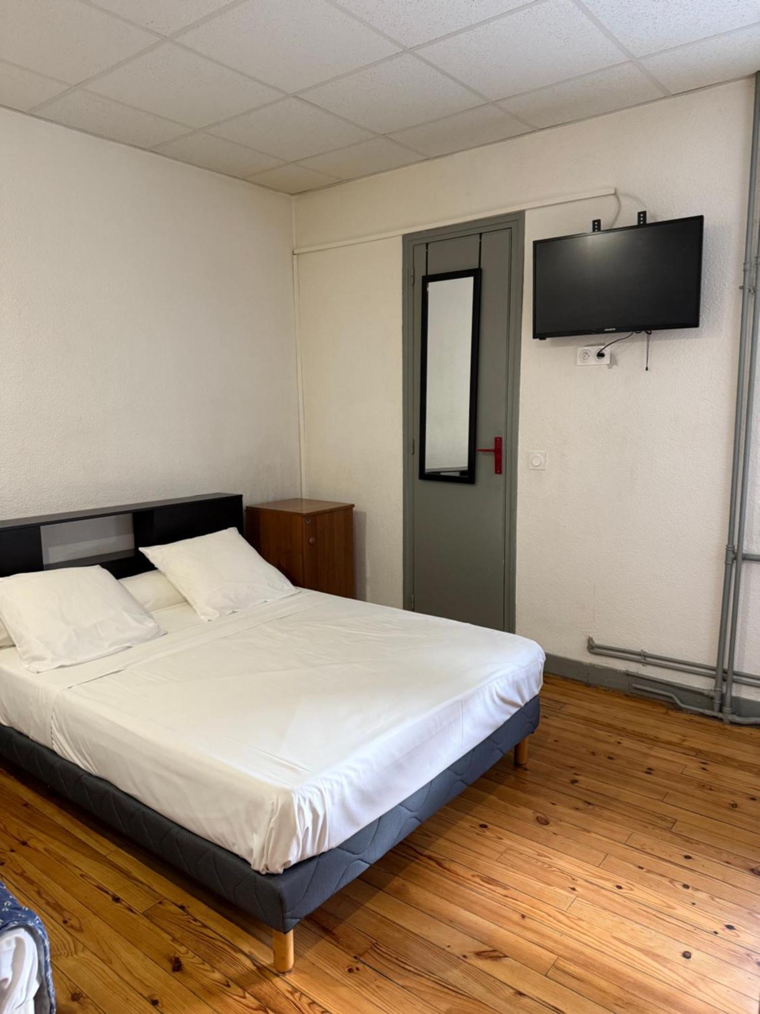 Hotel Relais Sud Valence  Ngoại thất bức ảnh