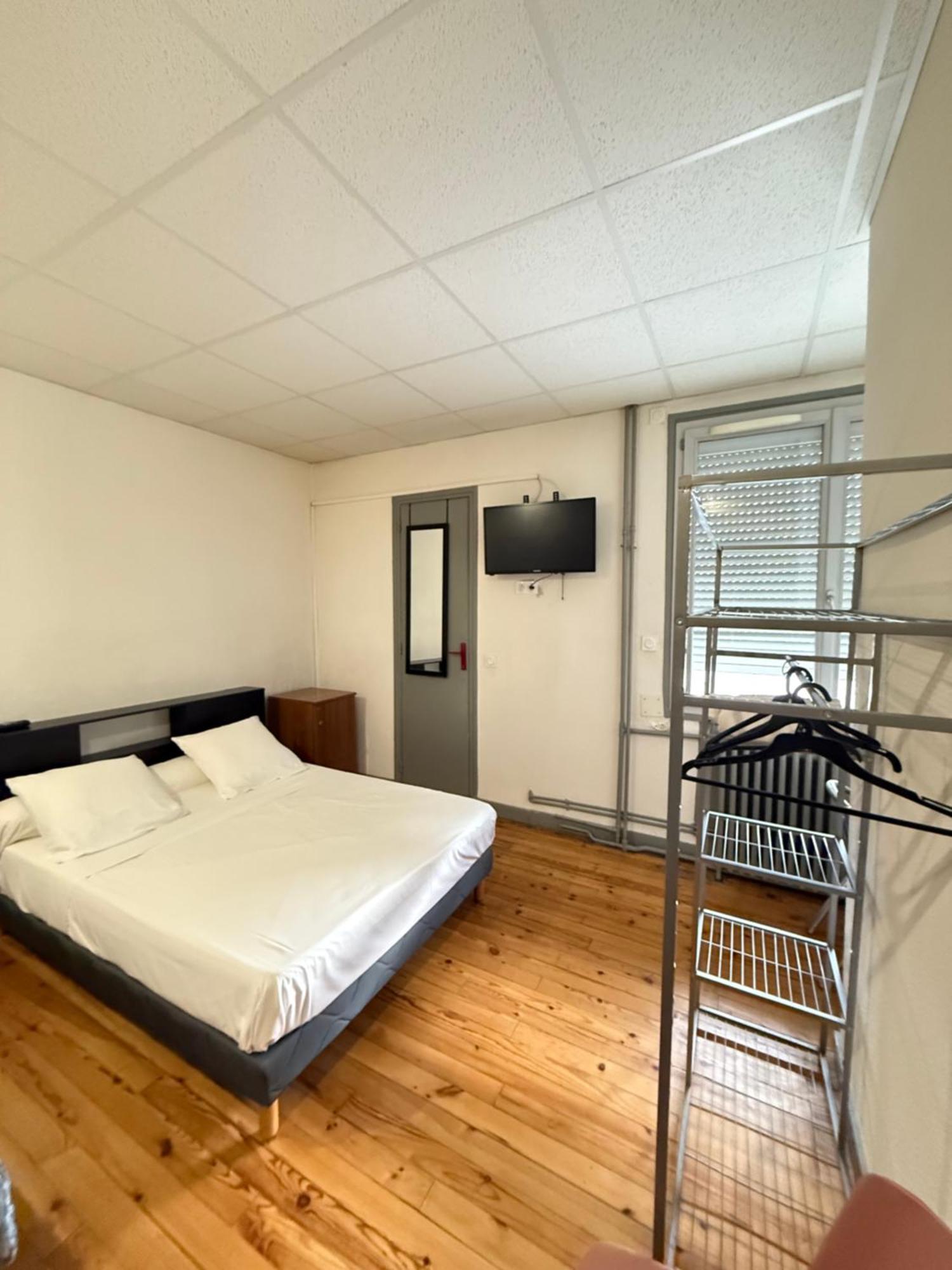 Hotel Relais Sud Valence  Ngoại thất bức ảnh